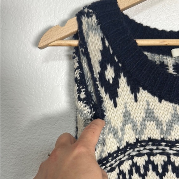 Favorite Daughter Tis The Season Sweater L - Picture 4 of 9